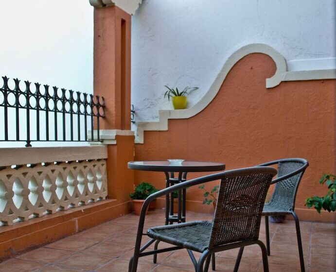 Hostal San Vicente Ii