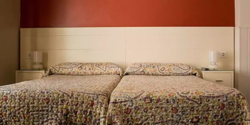 Hostal San Vicente Ii