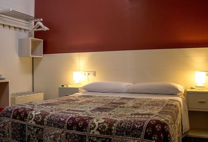 Hostal San Vicente Ii