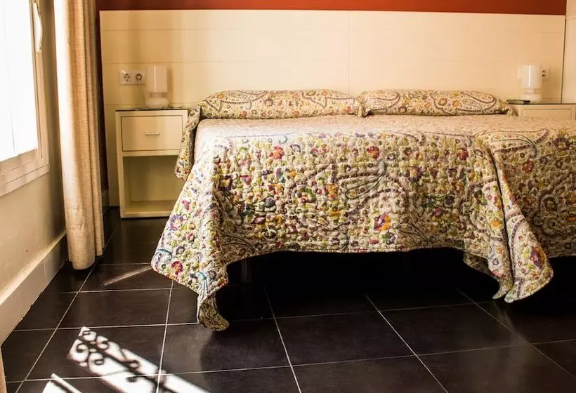 Hostal San Vicente Ii
