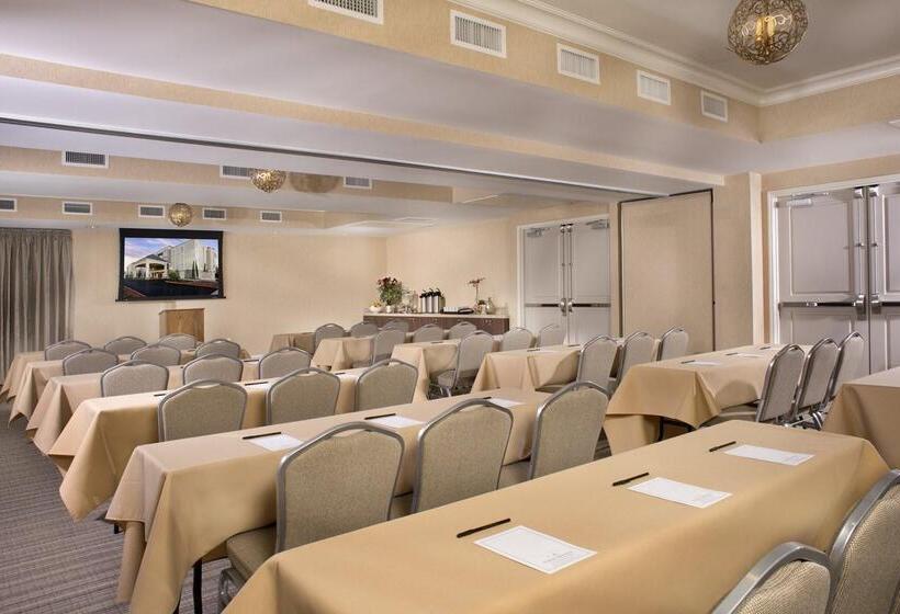 Ayres Hotel Huntington Beach/fountain Valley