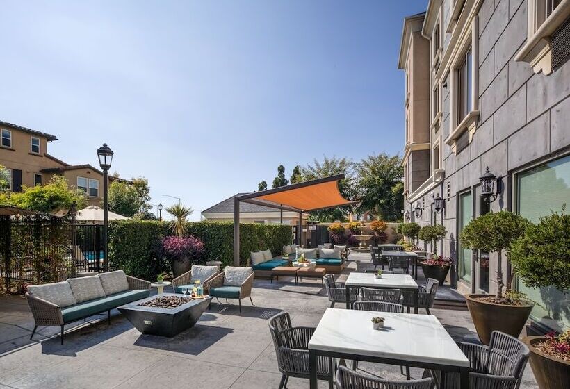 Ayres Hotel Huntington Beach/fountain Valley