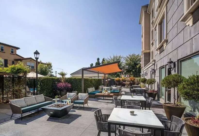 Ayres Hotel Huntington Beach/fountain Valley