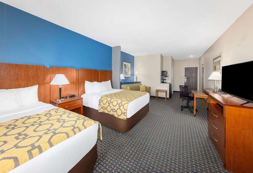 Hotel Baymont By Wyndham Pratt