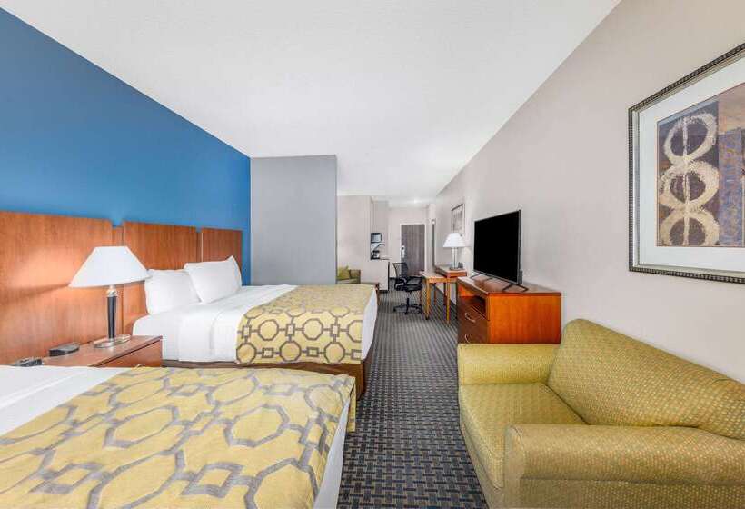 Hotel Baymont By Wyndham Pratt