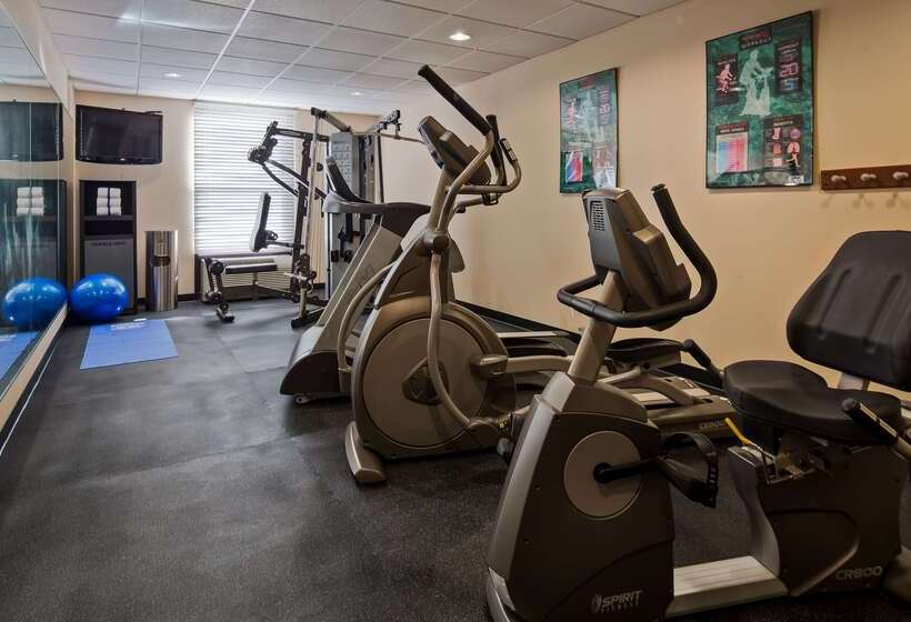 בית מלון כפרי Best Western Plus Belle Meade Inn & Suites