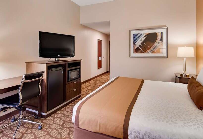 בית מלון כפרי Best Western Plus Belle Meade Inn & Suites