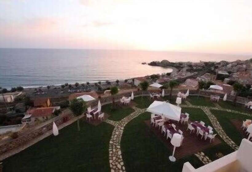 בית מלון כפרי Bouganville Palace