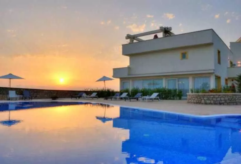 Отель Bouganville Palace