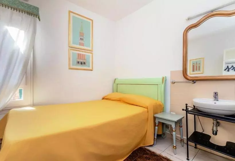 هتل Casa Boccassini