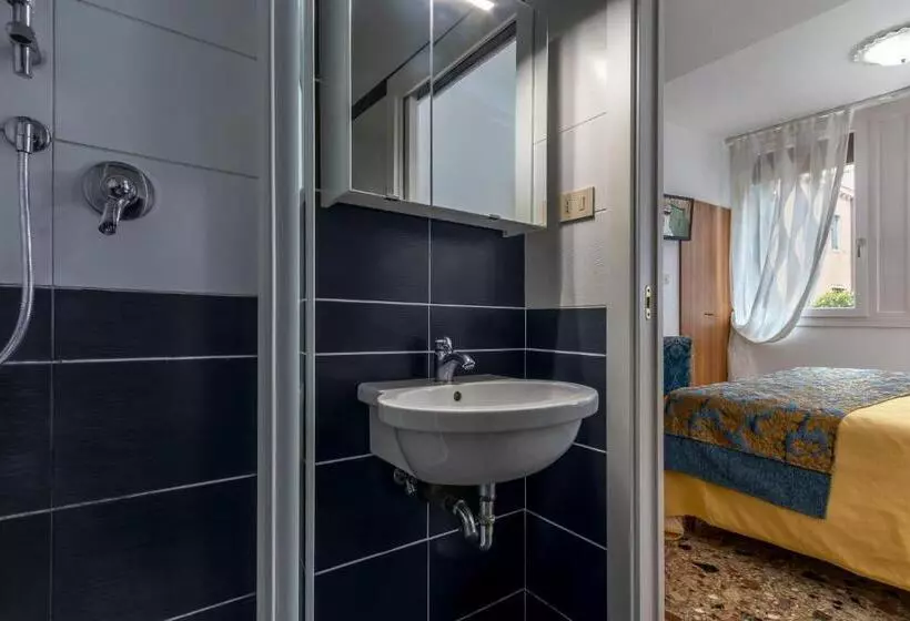 هتل Casa Boccassini