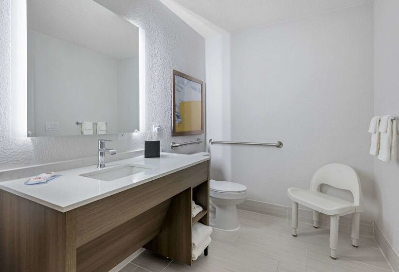 호텔 Comfort Suites West Indianapolis Brownsburg