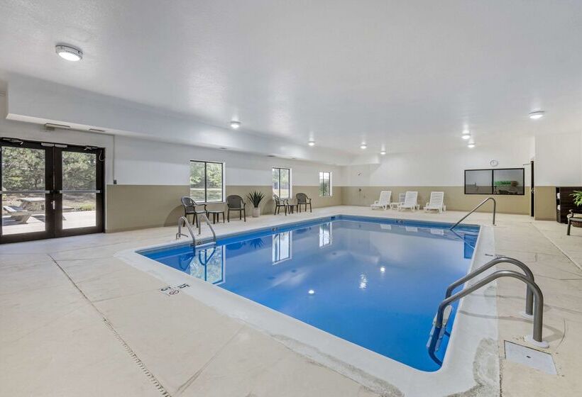 호텔 Comfort Suites West Indianapolis Brownsburg