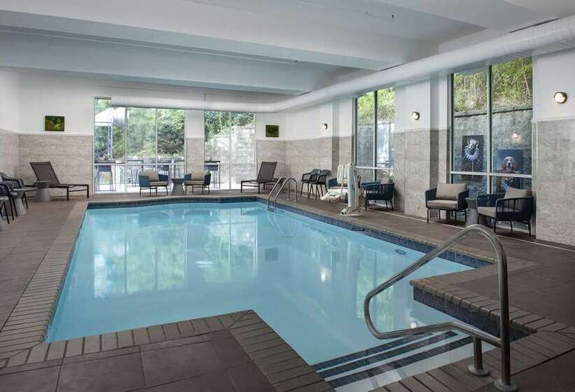 هتل Doubletree By Hilton Chattanooga Hamilton Place