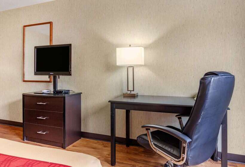 호텔 Econo Lodge Wausau   Rothschild