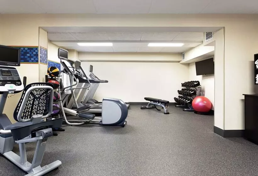 Отель Hampton Inn Amelia Island At Fernandina Beach