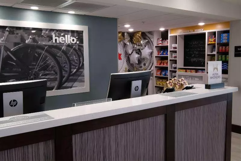 ホテル Hampton Inn Searcy