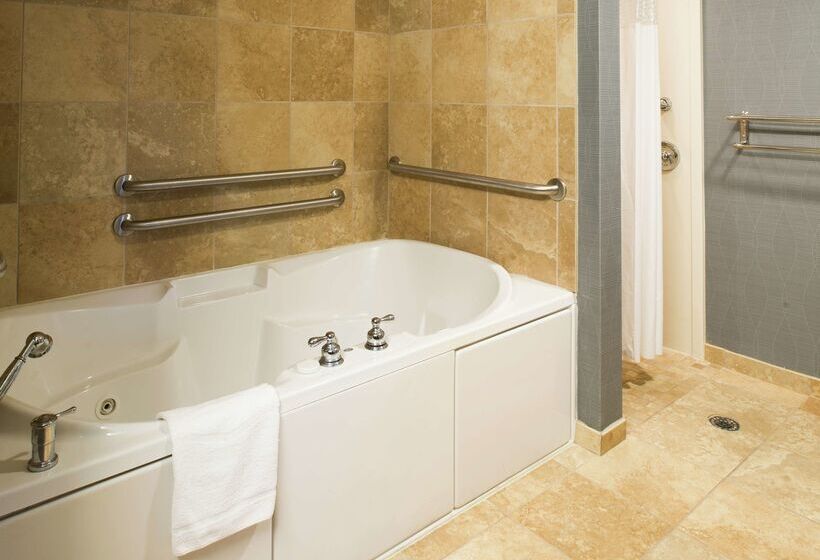 فندق Hampton Inn & Suites Vineland