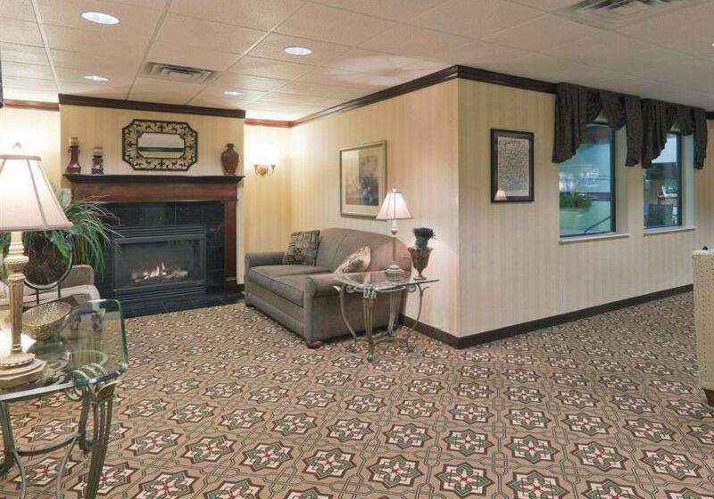 호텔 Holiday Inn Express Greensburg, An Ihg