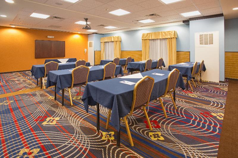 酒店 Holiday Inn Express & Suites Denver North Thornton, An Ihg