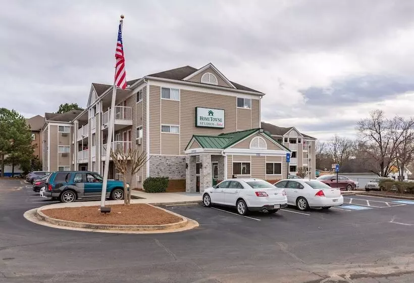 בית מלון כפרי Hometowne Studios By Red Roof Gainesville, Ga