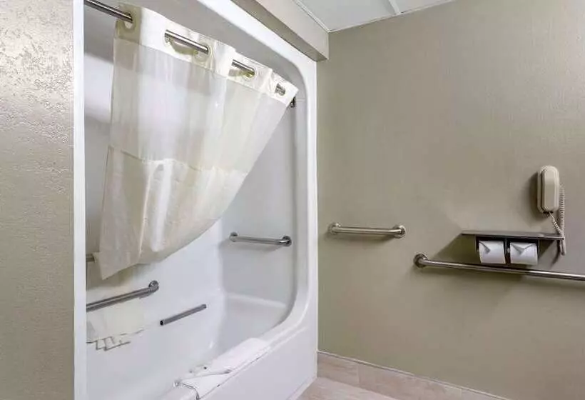 호텔 Quality Inn St. Robert  Ft. Leonard Wood