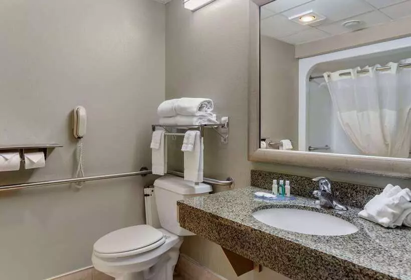 호텔 Quality Inn St. Robert  Ft. Leonard Wood