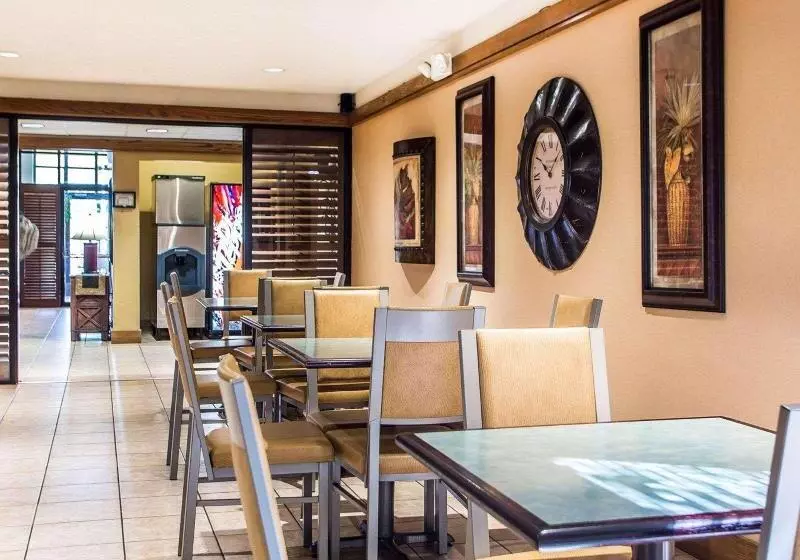 호텔 Quality Inn St. Robert  Ft. Leonard Wood