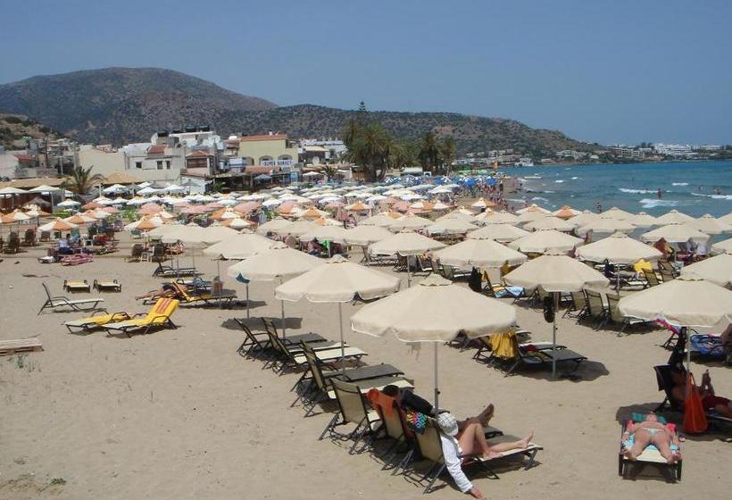 ホテル Smaragdine Beach