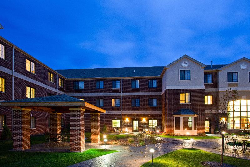 호텔 Staybridge Suites Lansing   Okemos By Ihg