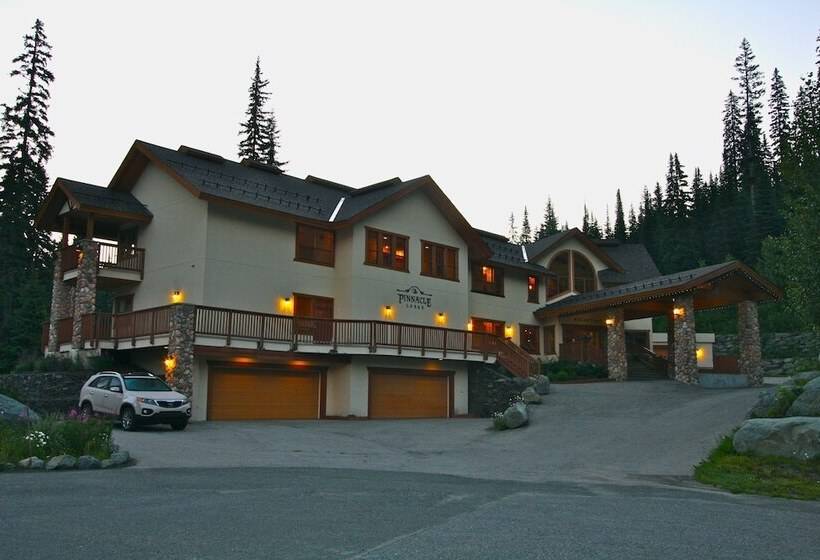 酒店 The Pinnacle Lodge