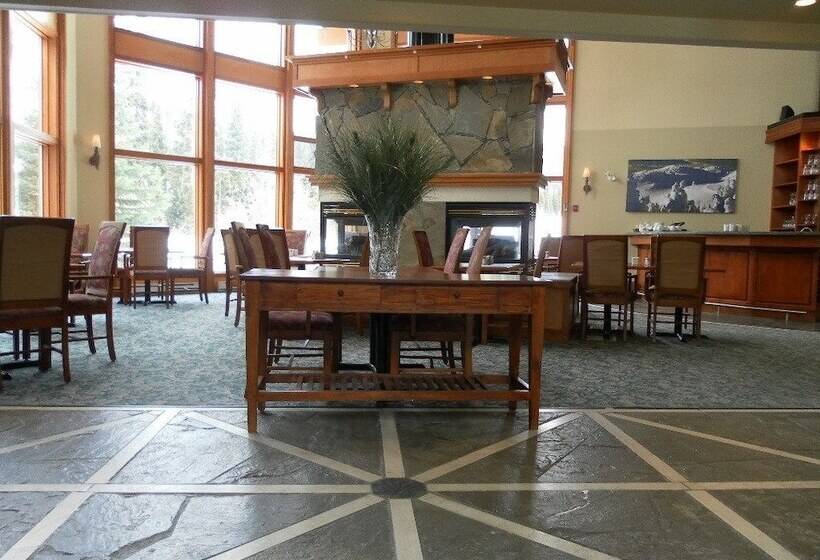 酒店 The Pinnacle Lodge