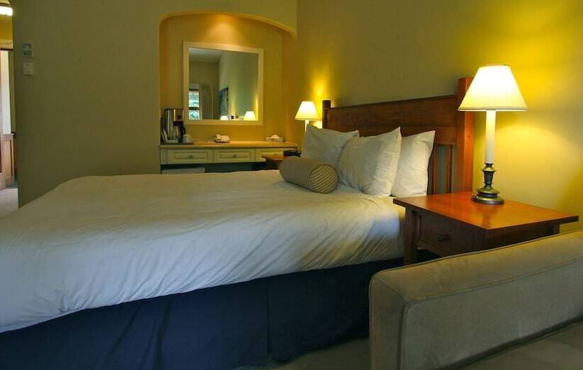 酒店 The Pinnacle Lodge