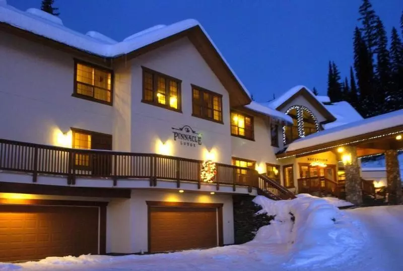 酒店 The Pinnacle Lodge