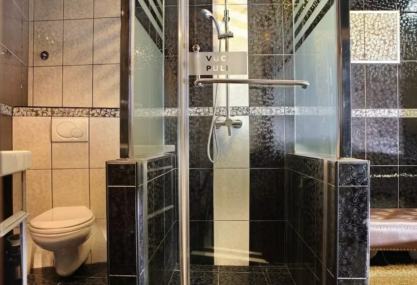 هتل Vila Terazije