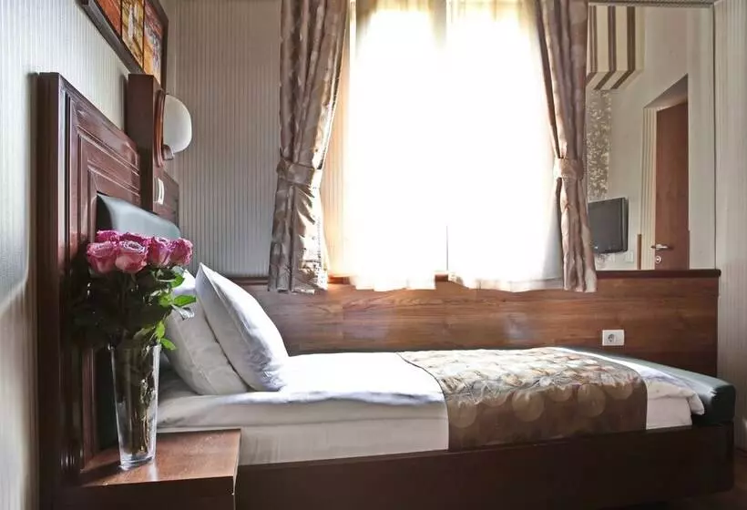 هتل Vila Terazije