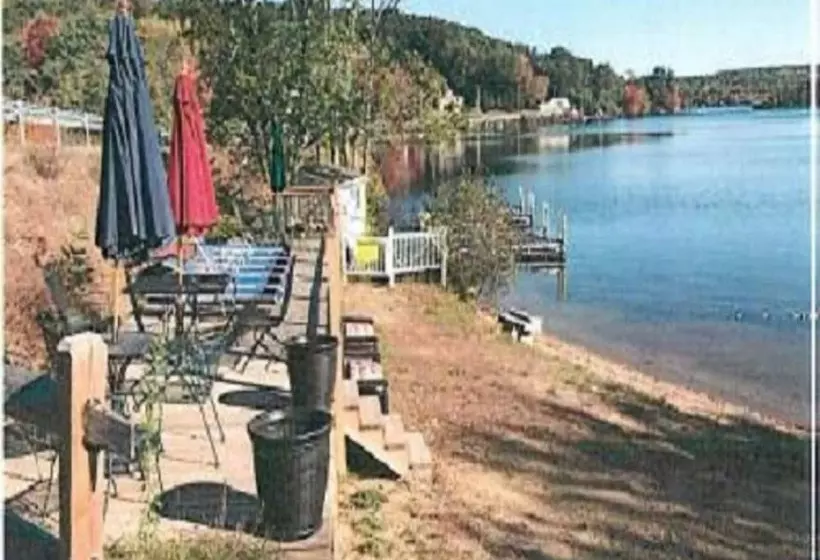 酒店 Winnisquam Lake Inn