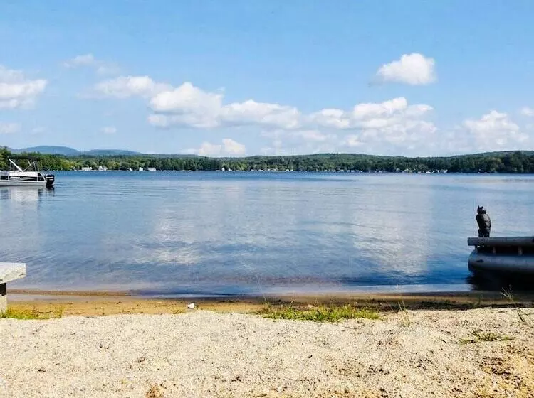 酒店 Winnisquam Lake Inn