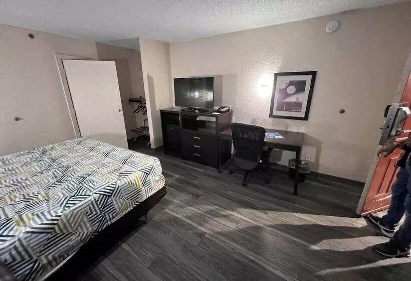 Motel 6 Oklahoma City Ok Fairgrounds West