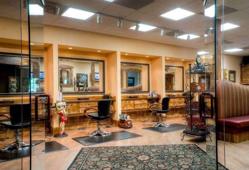 The Inn At Leola Village, A Historic Hotel Of America