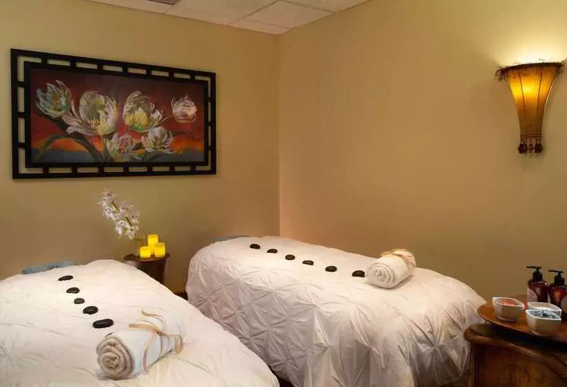 The Inn At Leola Village, A Historic Hotel Of America