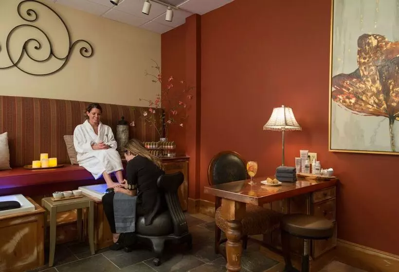 The Inn At Leola Village, A Historic Hotel Of America