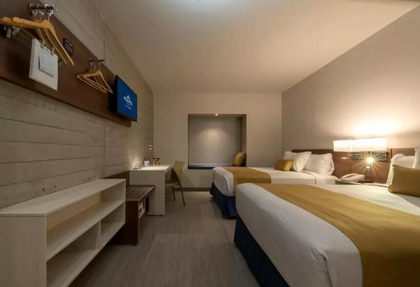 Microtel Inn & Suites By Wyndham Guadalajara Sur