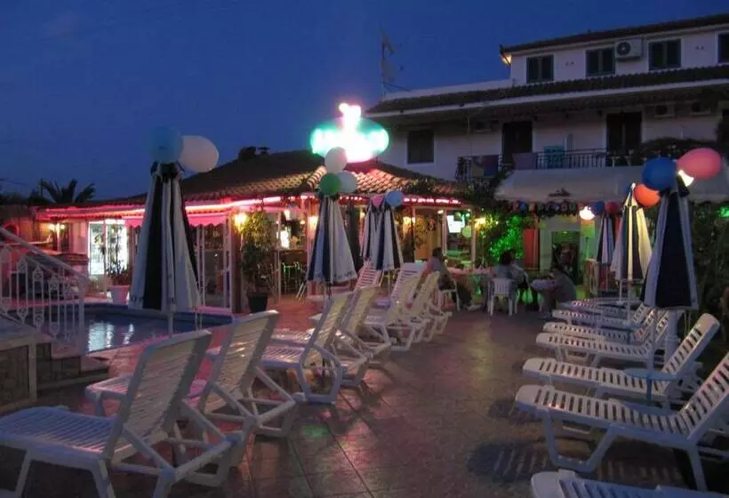 Acapulco Marinos Apartments Adults Only