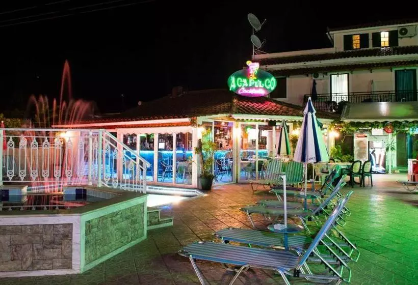 Acapulco Marinos Apartments Adults Only