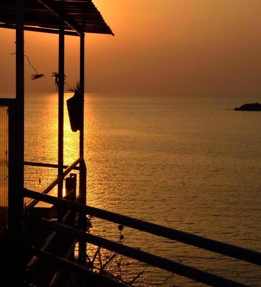 בית מלון כפרי Anaxos Hill