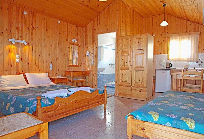 בית מלון כפרי Anaxos Hill