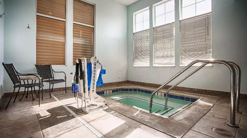ホテル Best Western I 5 Inn & Suites