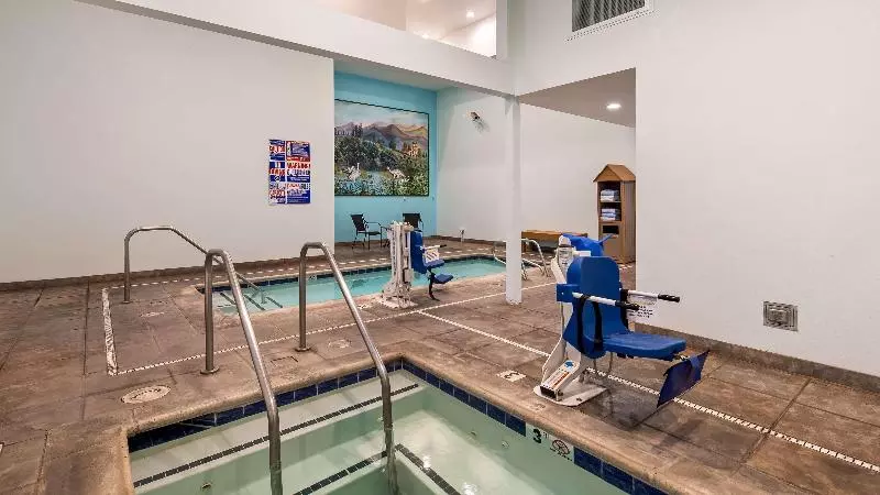 ホテル Best Western I 5 Inn & Suites