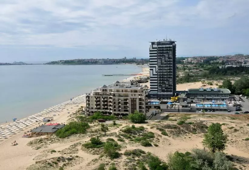 酒店 Burgas Beach
